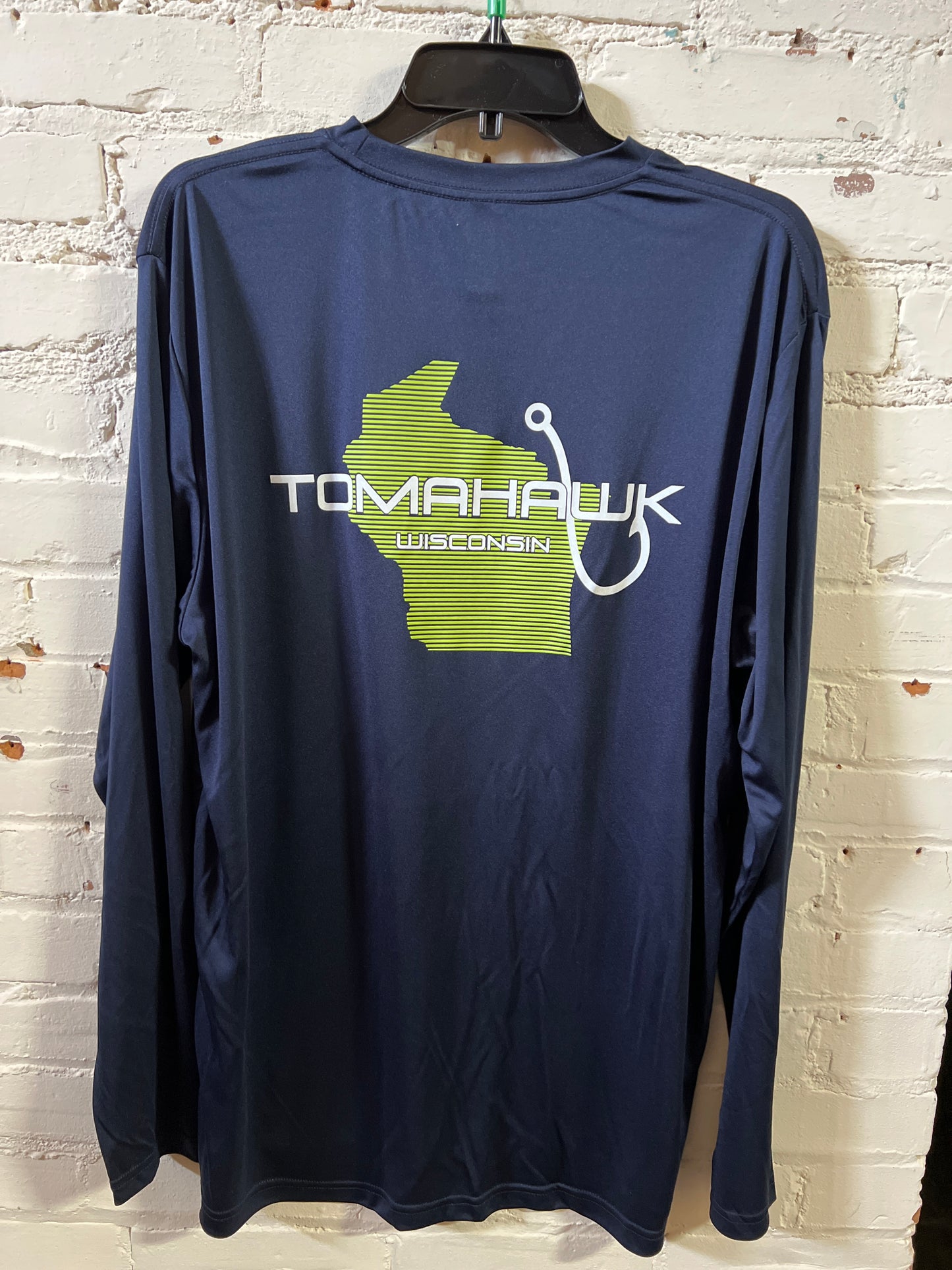 Tomahawk Hook Performance Long Sleeve T-Shirt