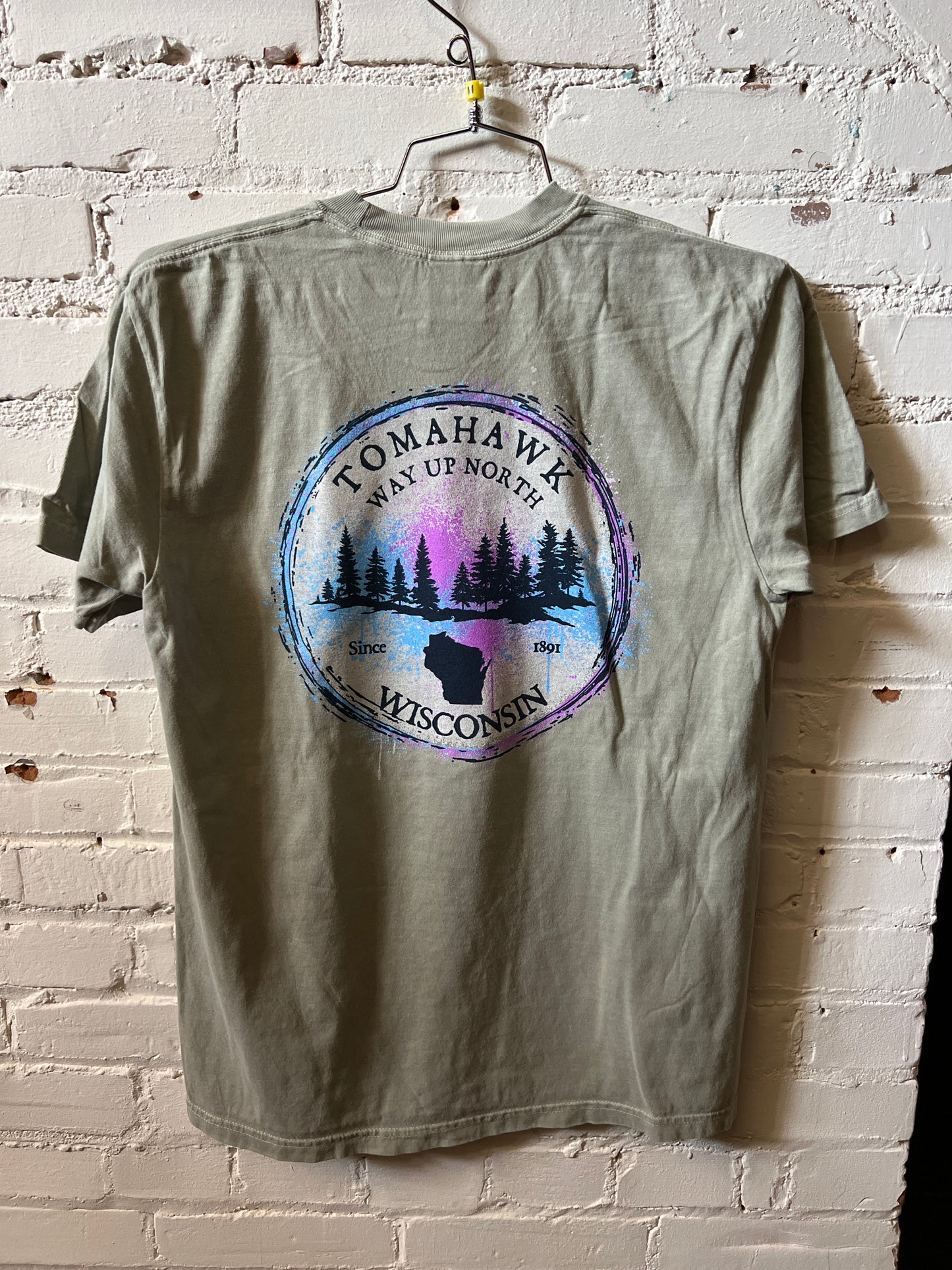 Tomahawk Wisconsin Way Up North Colorful T-Shirt