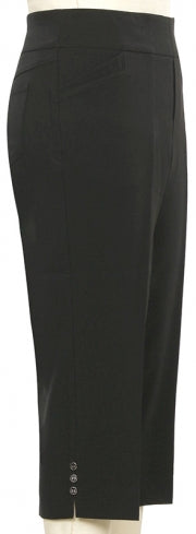 Southern Lady Artistic Black Capri