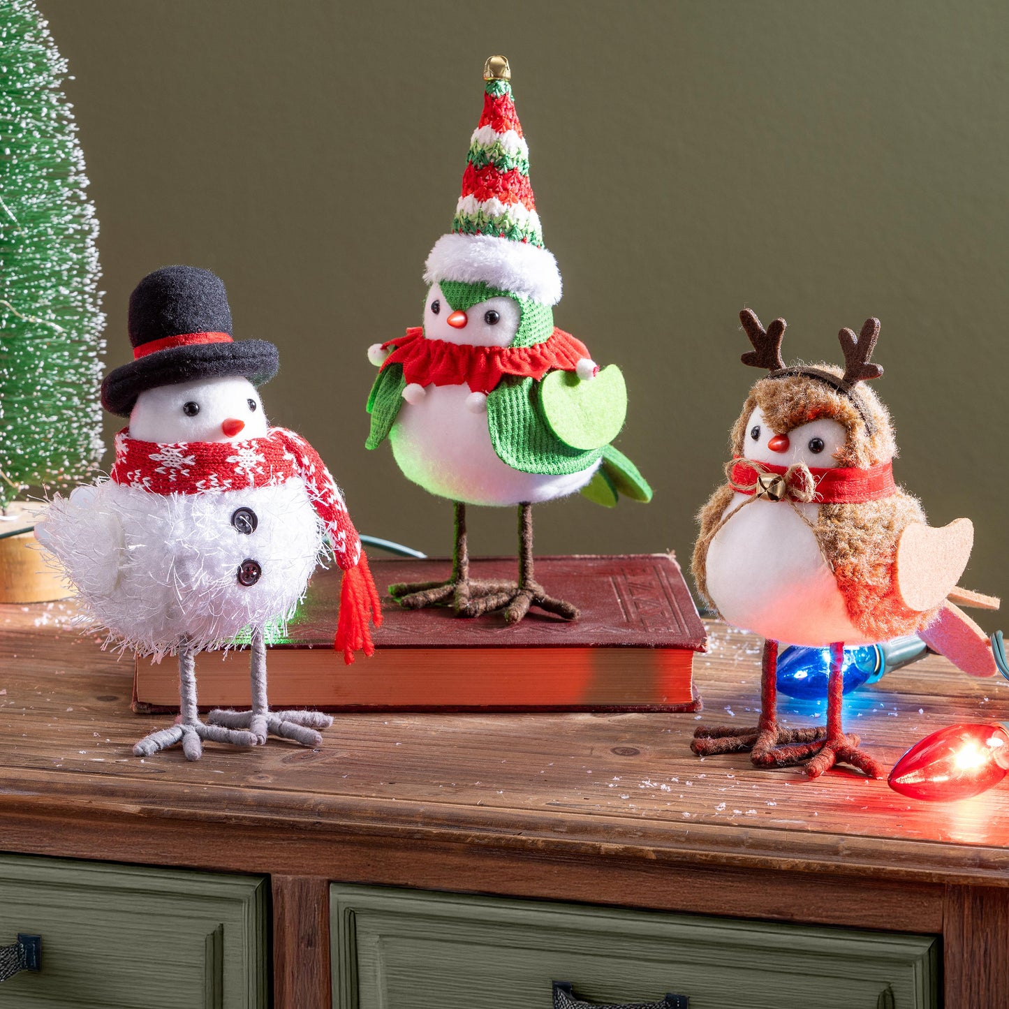 Character Fabric Bird Table Décor