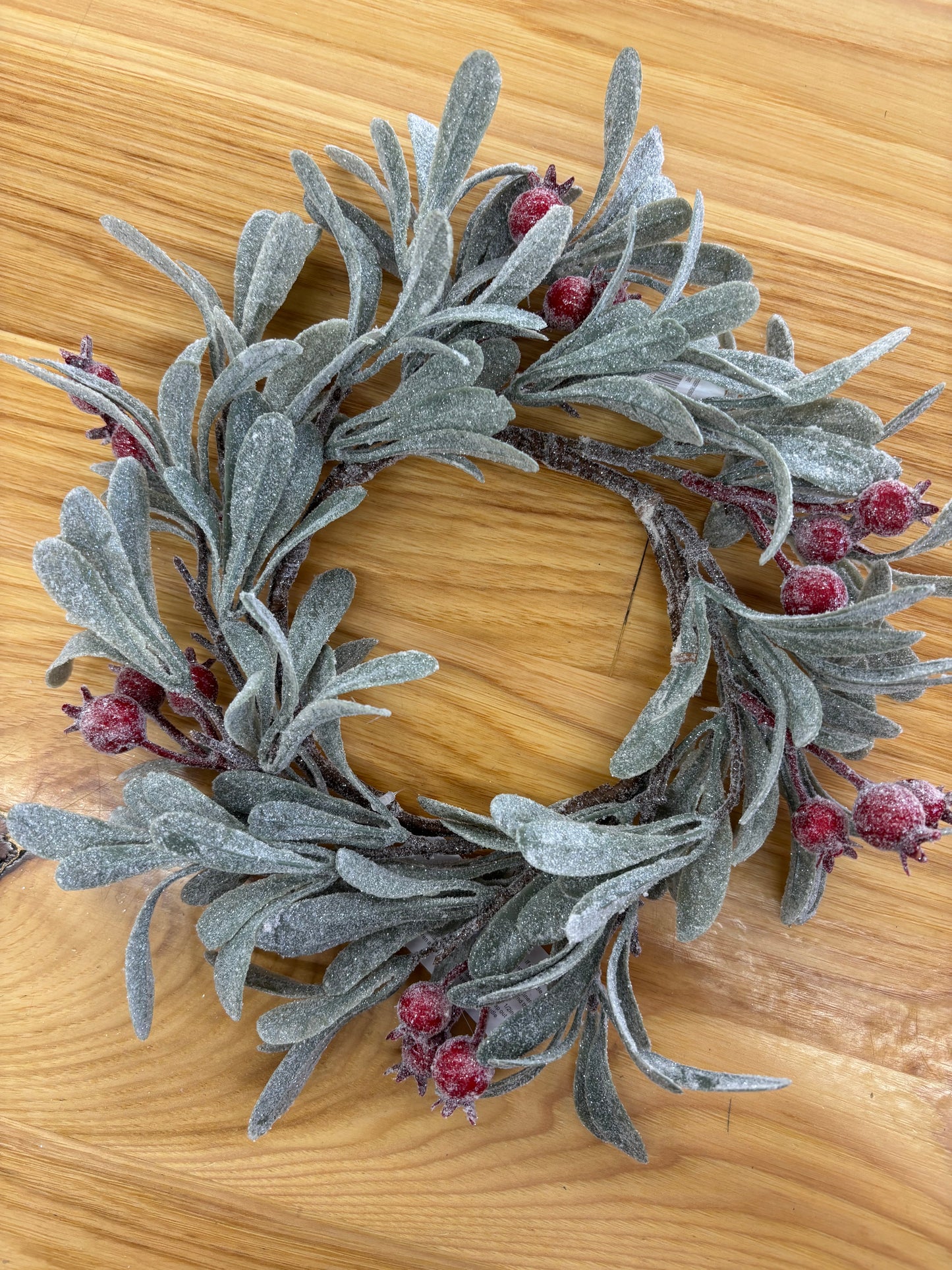 Frosted Mistletoe Candle Ring