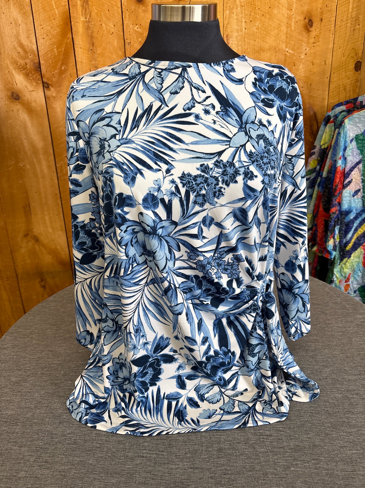 3/4 Sleeve Blue Floral Print Top