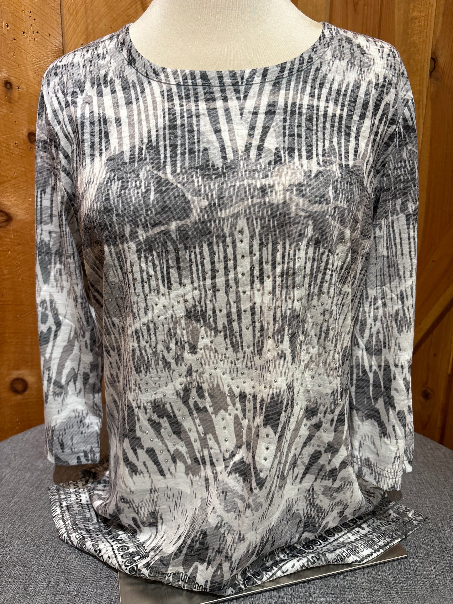 Creation 3/4 Sleeve Sparkle Top