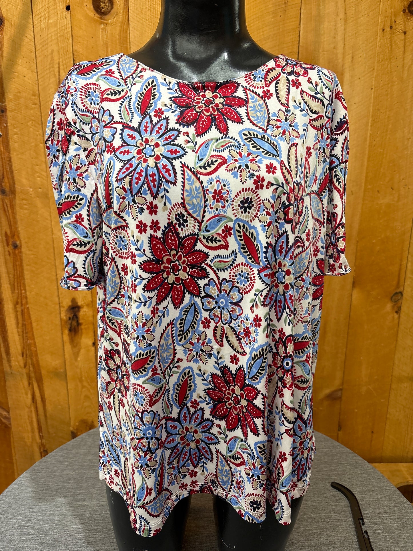 Short Sleeve Floral Petal Print
