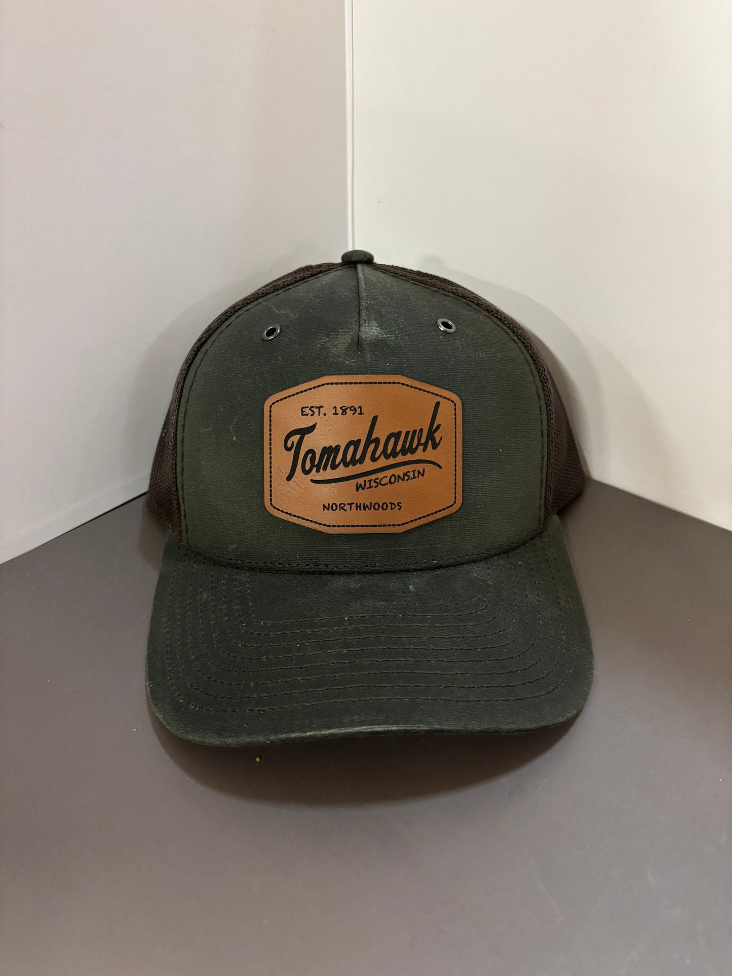 Richardson Trucker Hat Tomahawk Wisconsin Northwoods Patch