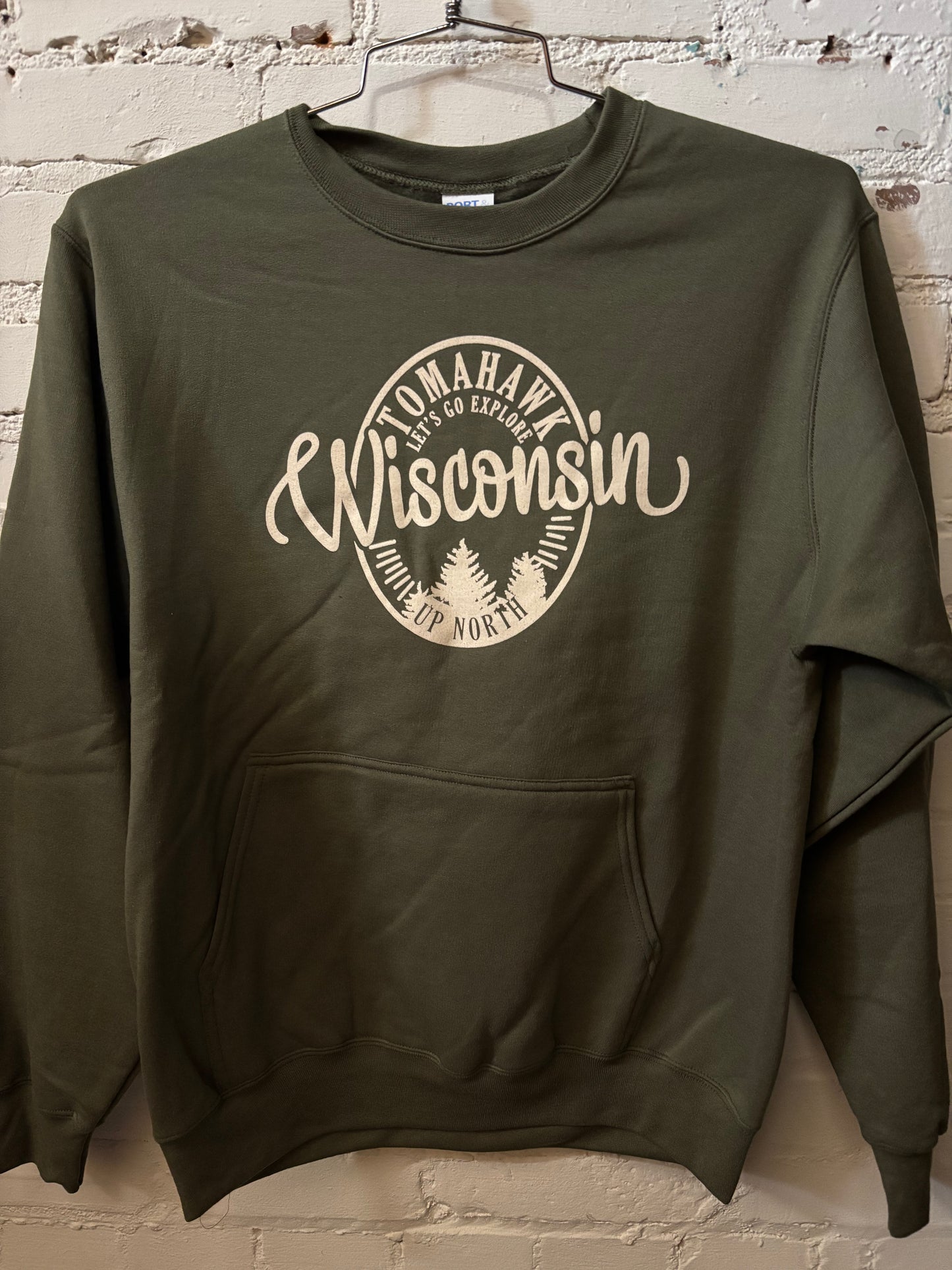 Tomahawk Explore Wisconsin Pocket Crewneck