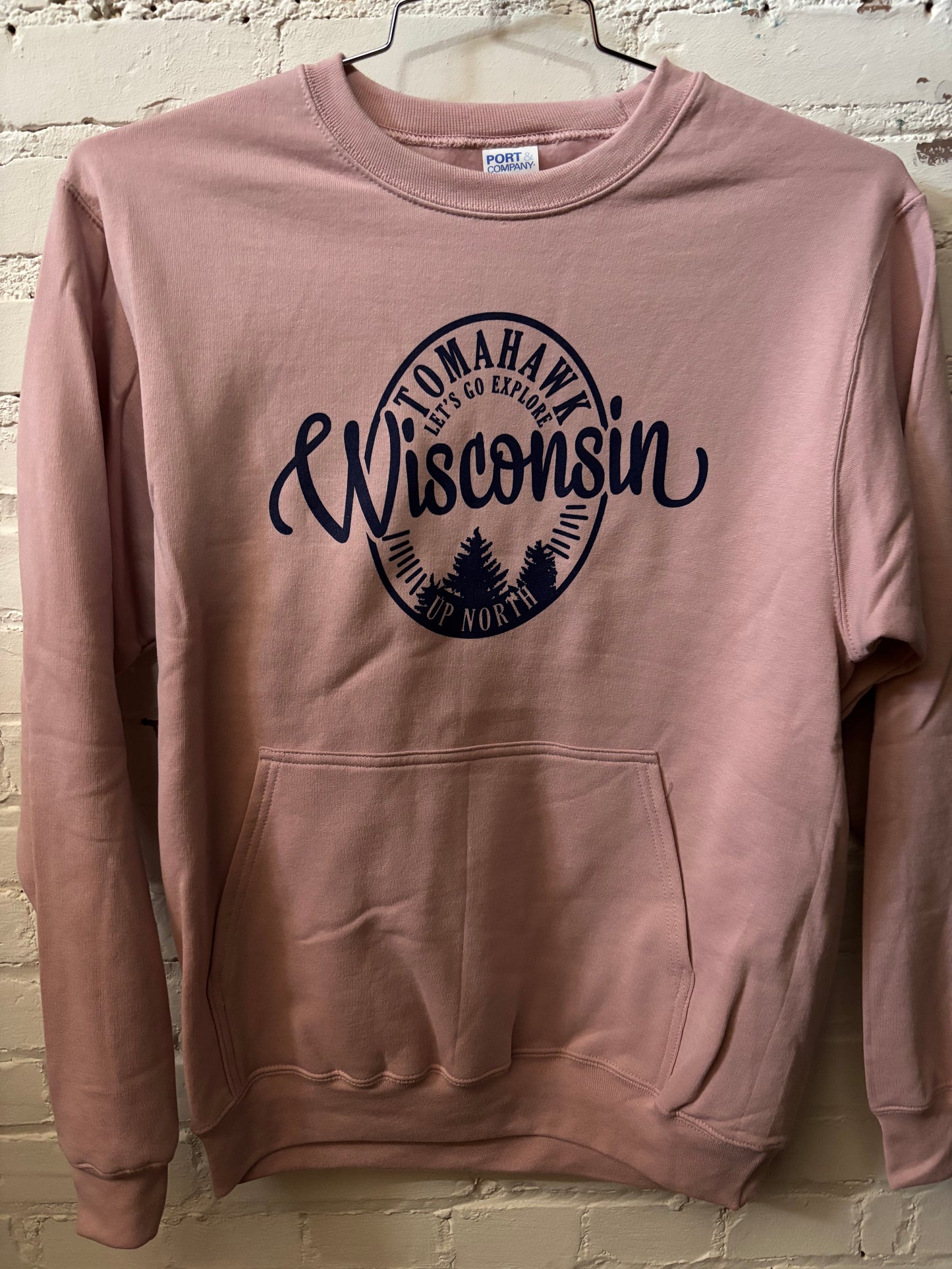 Tomahawk Explore Wisconsin Pocket Crewneck
