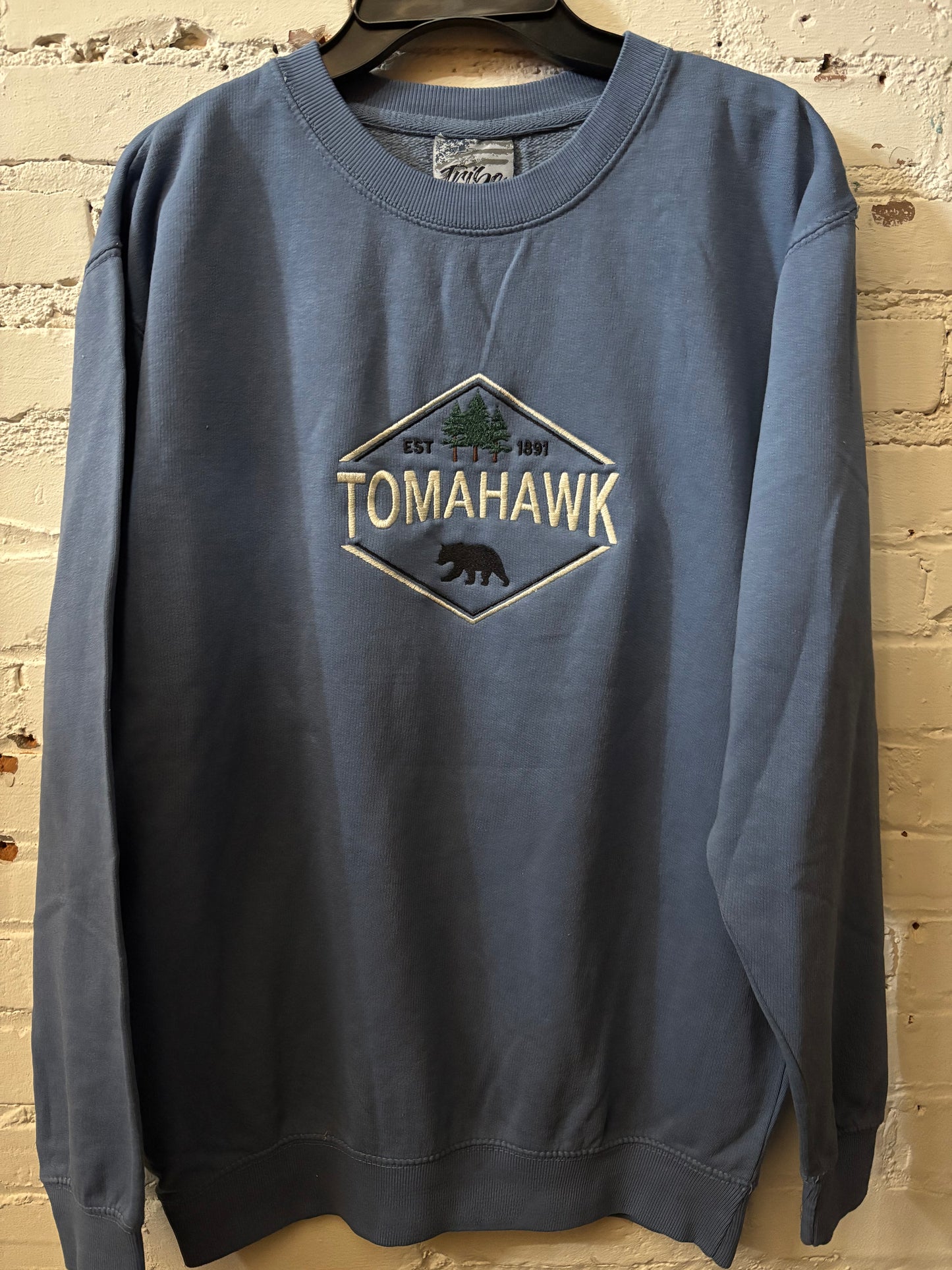 Tomahawk Embroidered Bear Crewneck
