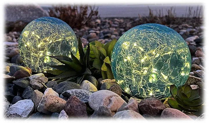 LED Solar Crackle Glass Globes