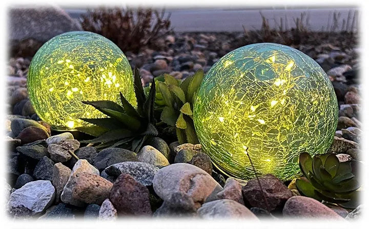 LED Solar Crackle Glass Globes
