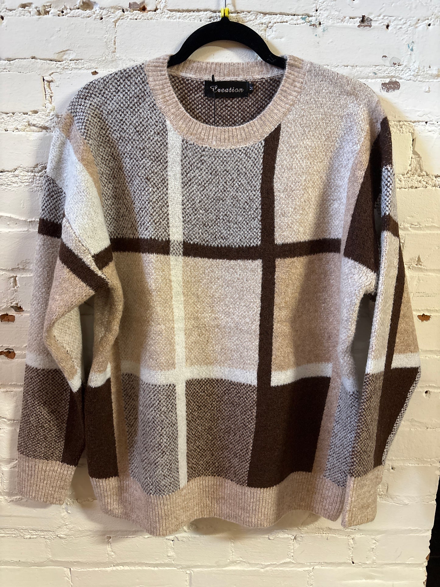 Creation White Brown Plaid Knit Sweater