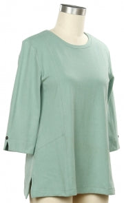 N Touch 3/4 Sleeve Solid Seamed Top