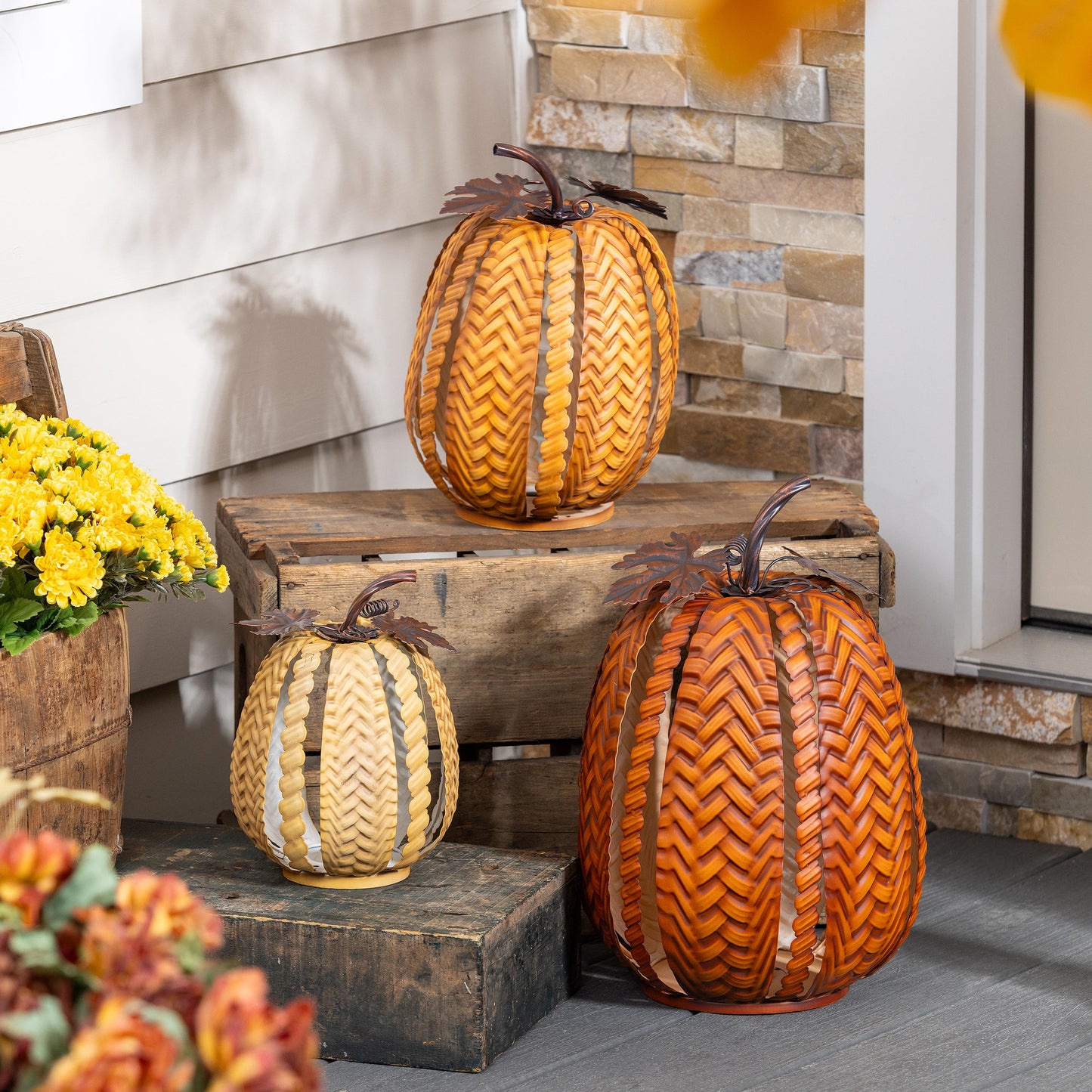 Nesting Pumpkin Statue