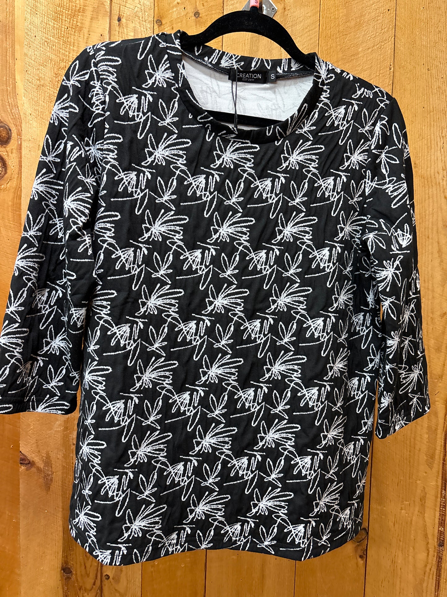 Creation Black and White Blouse