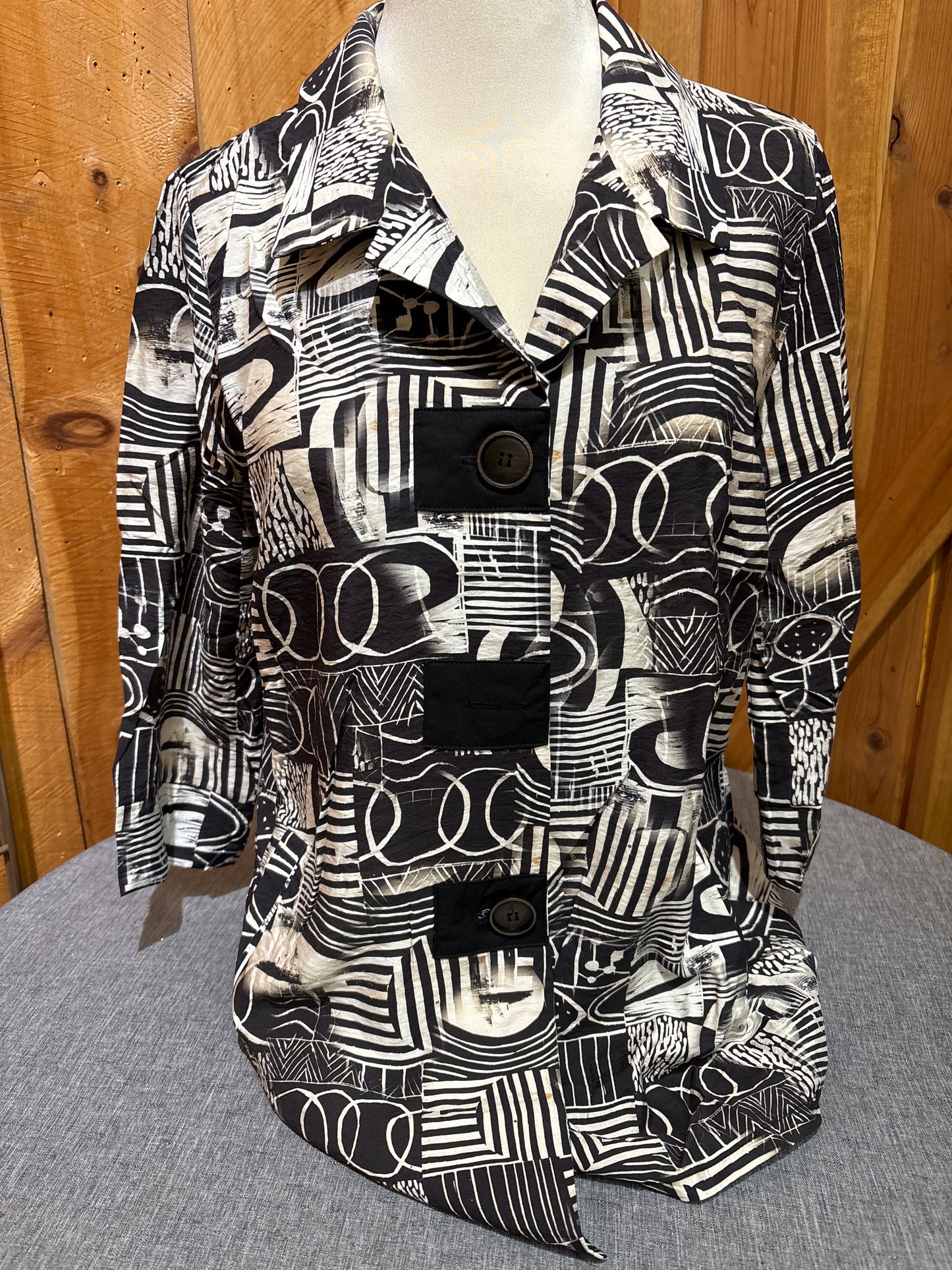 Creation Black and White Print Top