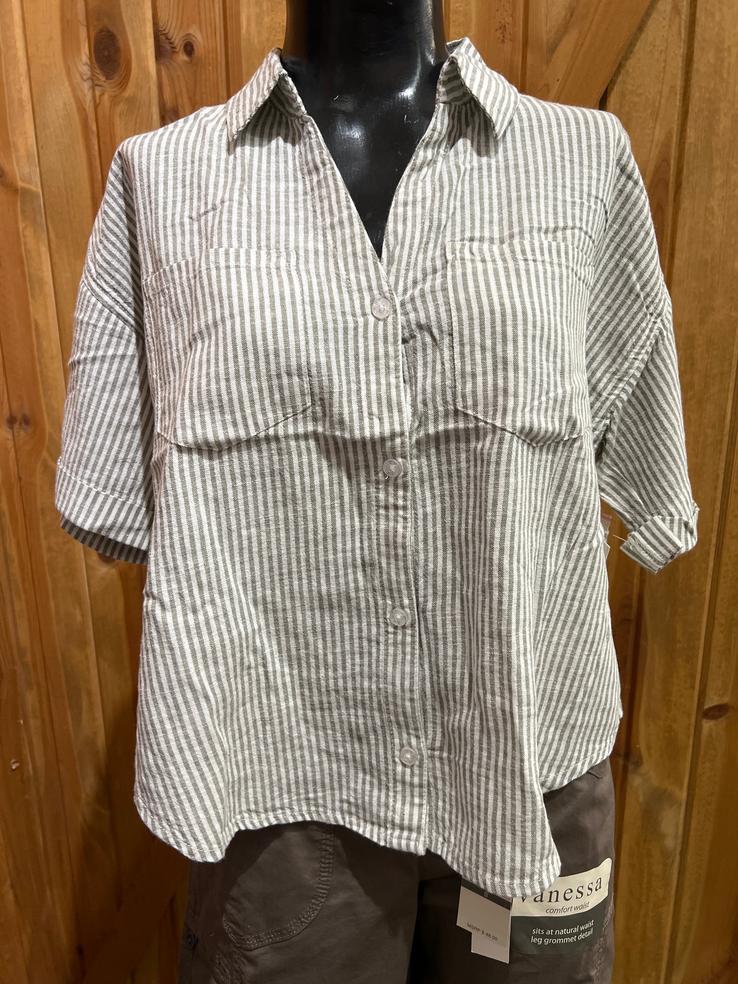 Dash Linen Short Sleeve Cropped 2 Pocket Blouse
