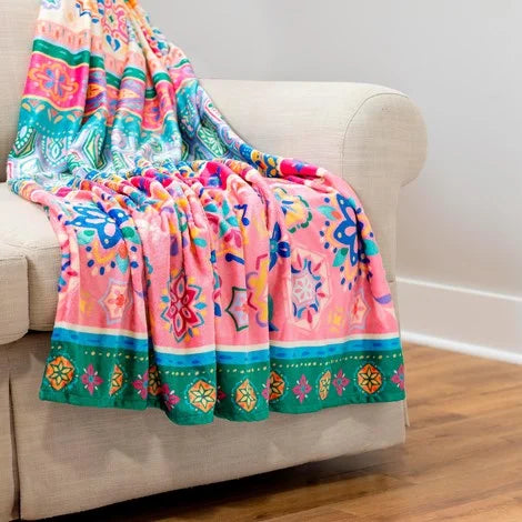 Evergreen Floral Print Blankets