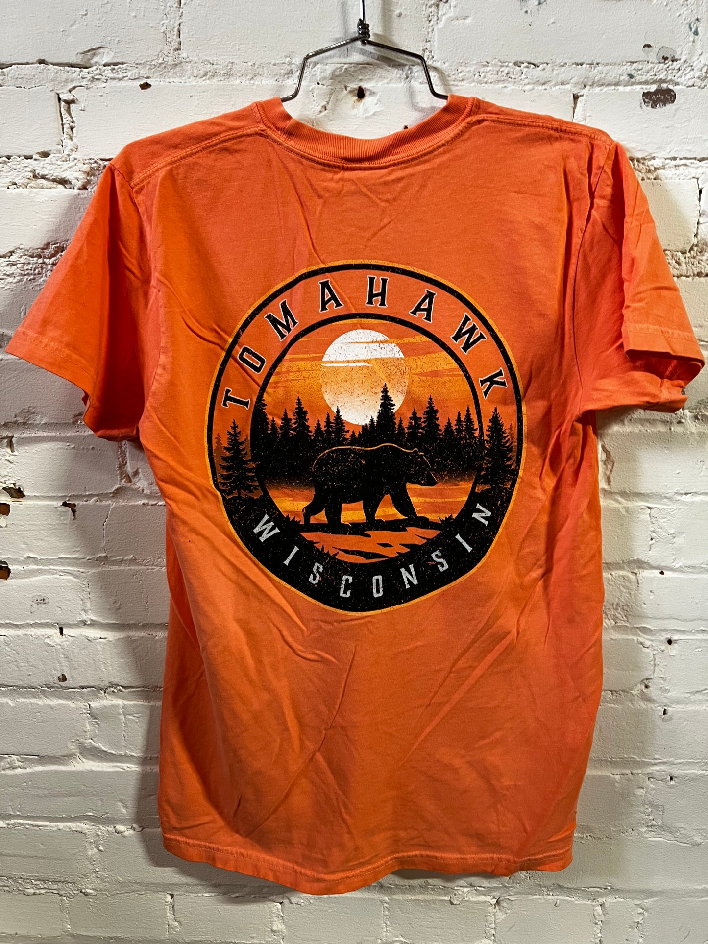 Tomahawk Full Back Bear and Trees T-Shirt
