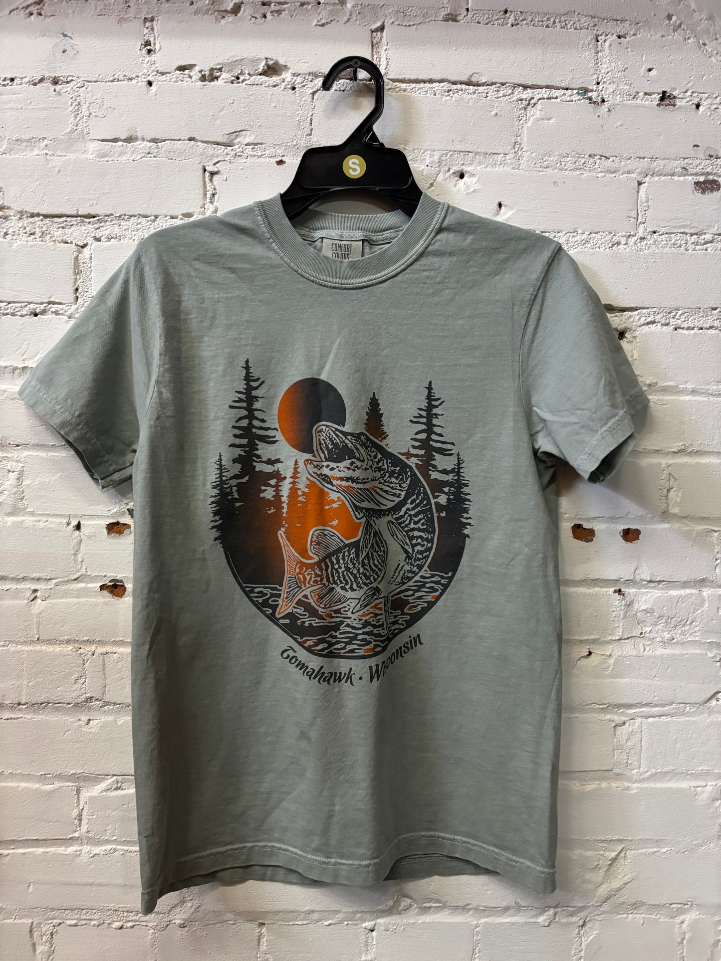 Portrait Musky Tomahawk T-Shirt