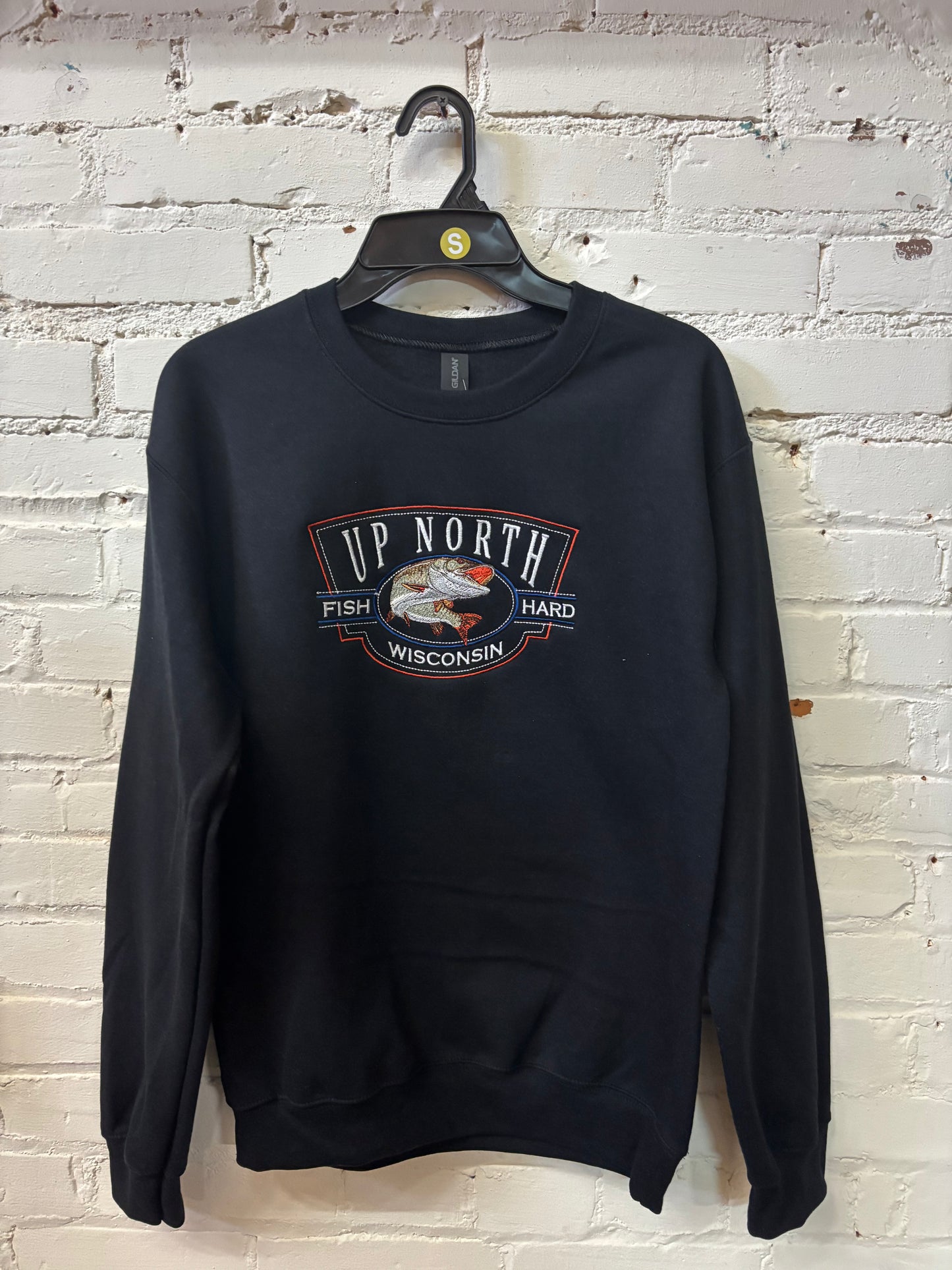 Up North Fish Hard Musky Crewneck