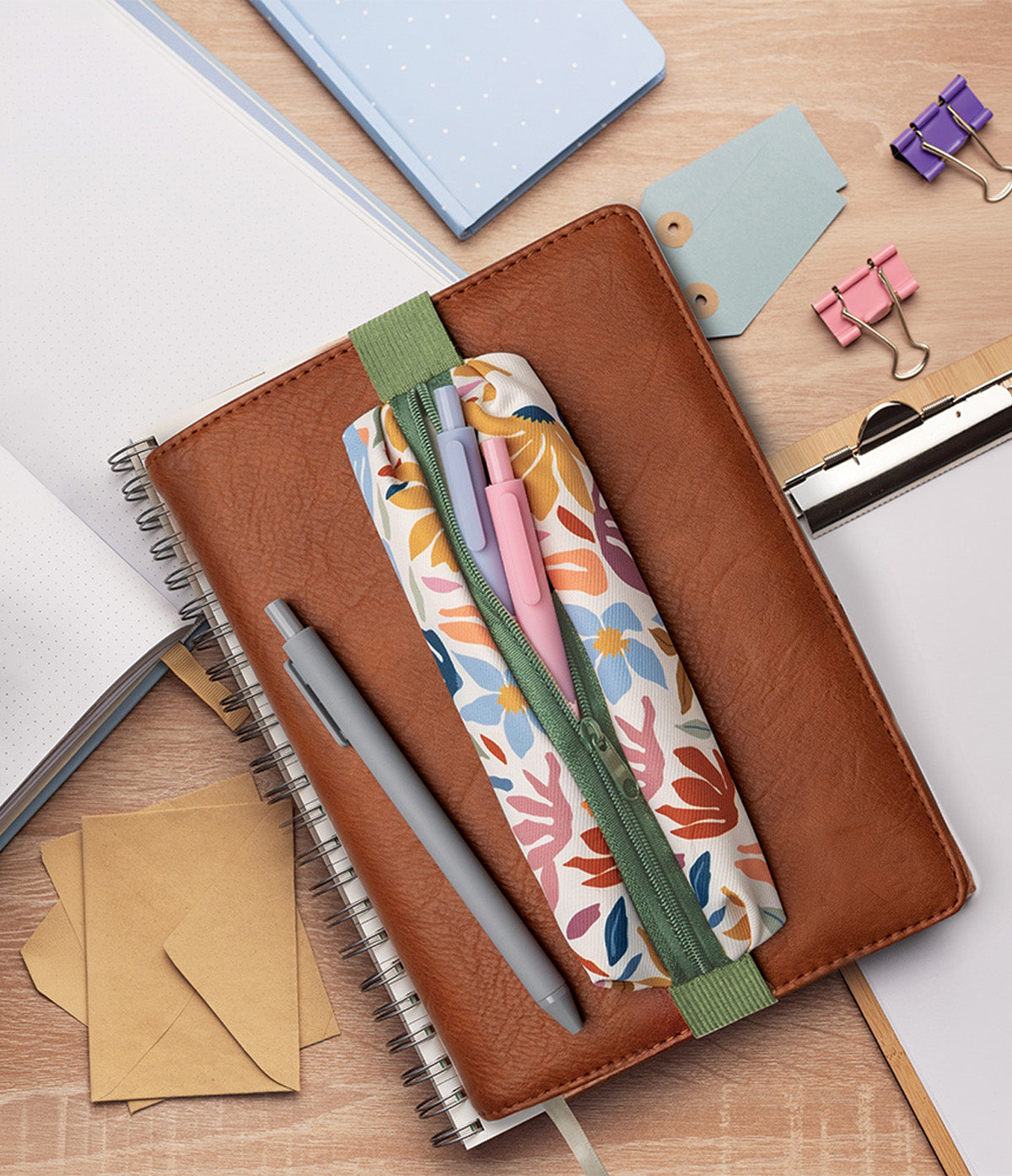 Crush In the Loop Notebook Pen Pouch